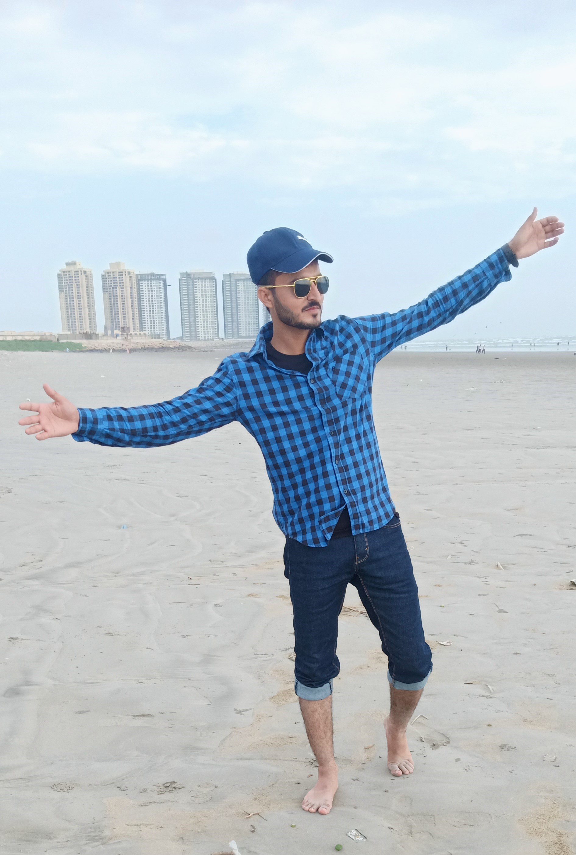 Waqar Younis freelance web developer